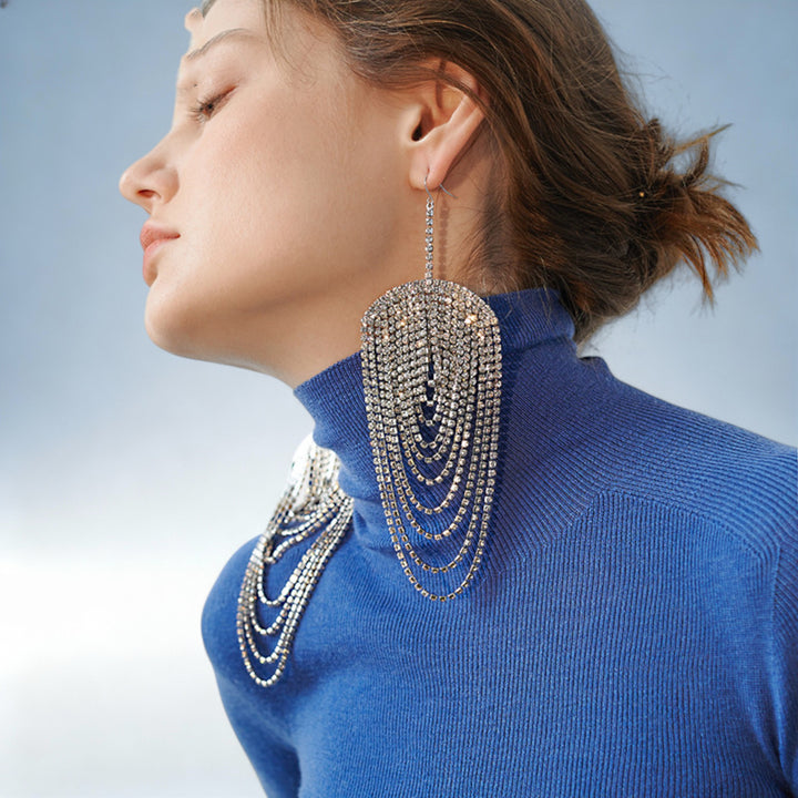 ELISA — Brincos Vintage Strass com Franjas | Charme Clássico