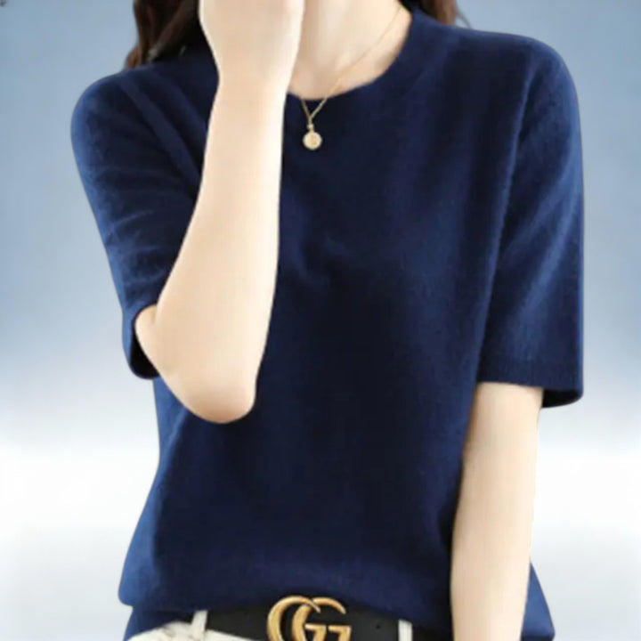 CLARISSE — Camisola Slim Fit Manga Curta em Lã e Algodão | Elegância Premium